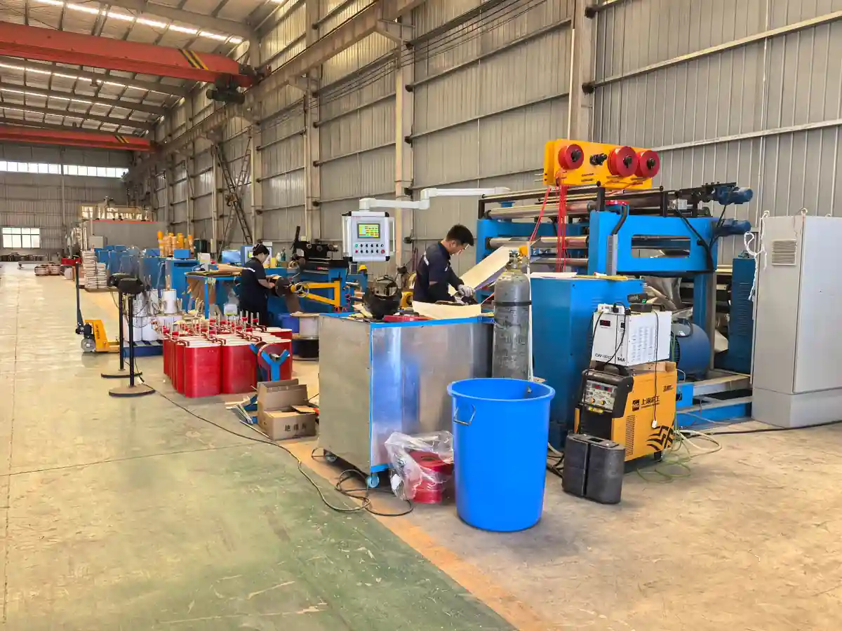 Transformer winding and core processing in Huasheng manufacturing workshop