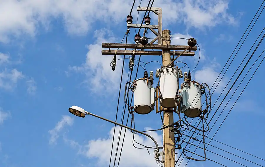 Single-Phase Pole Mounted Distribution Transformers