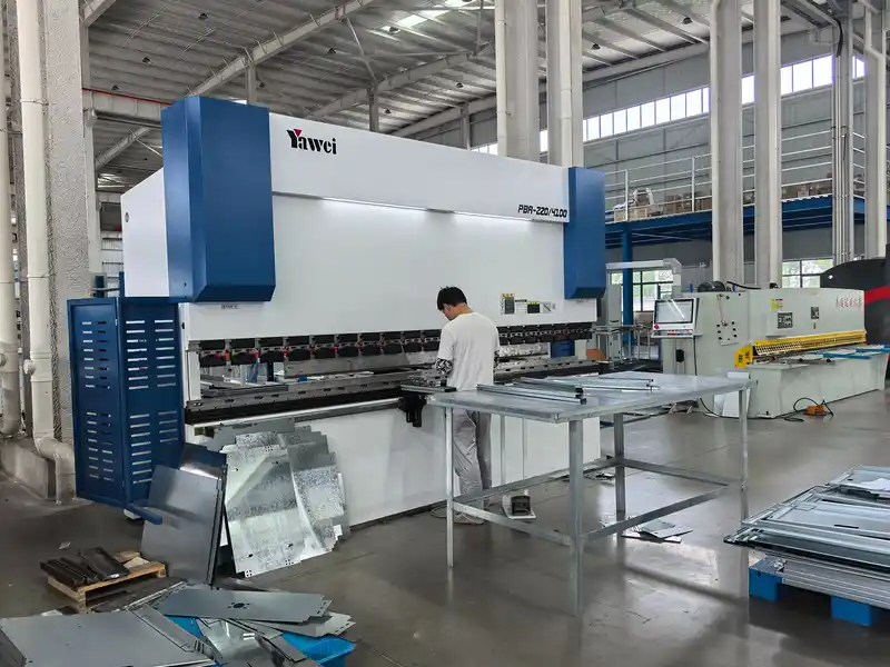 About Huasheng 2 Huasheng factory equipment