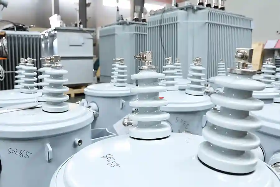 pole mounted transformer High-voltage Bushings